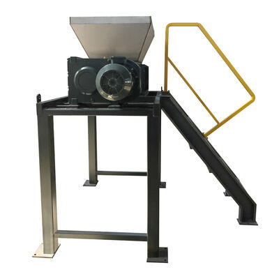 3000-10000KG / D Công suất chế biến Máy cắt rác thực phẩm với động cơ bảo vệ quá tải và an toàn hiệu quả cao
