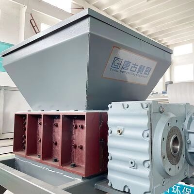 3000-10000KG / D Công suất chế biến Máy cắt rác thực phẩm với động cơ bảo vệ quá tải và an toàn hiệu quả cao