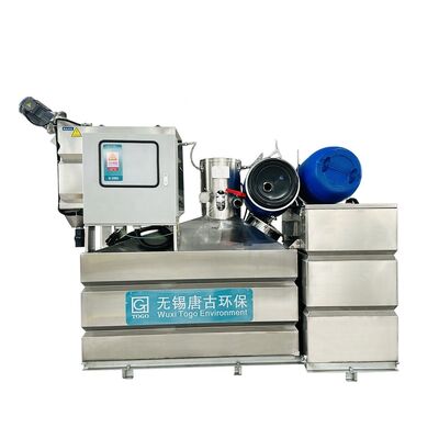 Thiết bị tách dầu-nước ổn định và bền cho xử lý nước thải có dầu